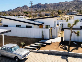 The Mariposas Joshua Tree